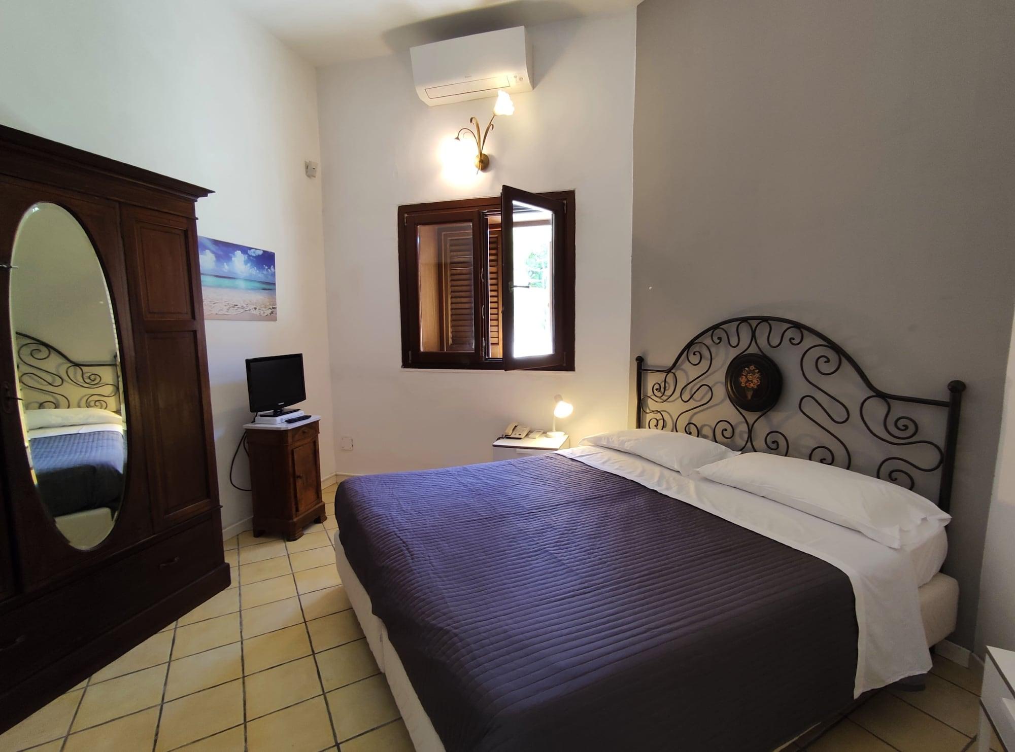 La Rosa Sul Mare Aparthotel 4*