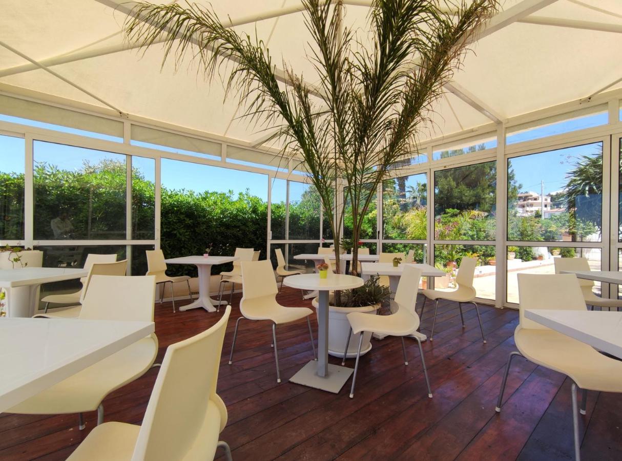 Aparthotel La Rosa Sul Mare Syracuse