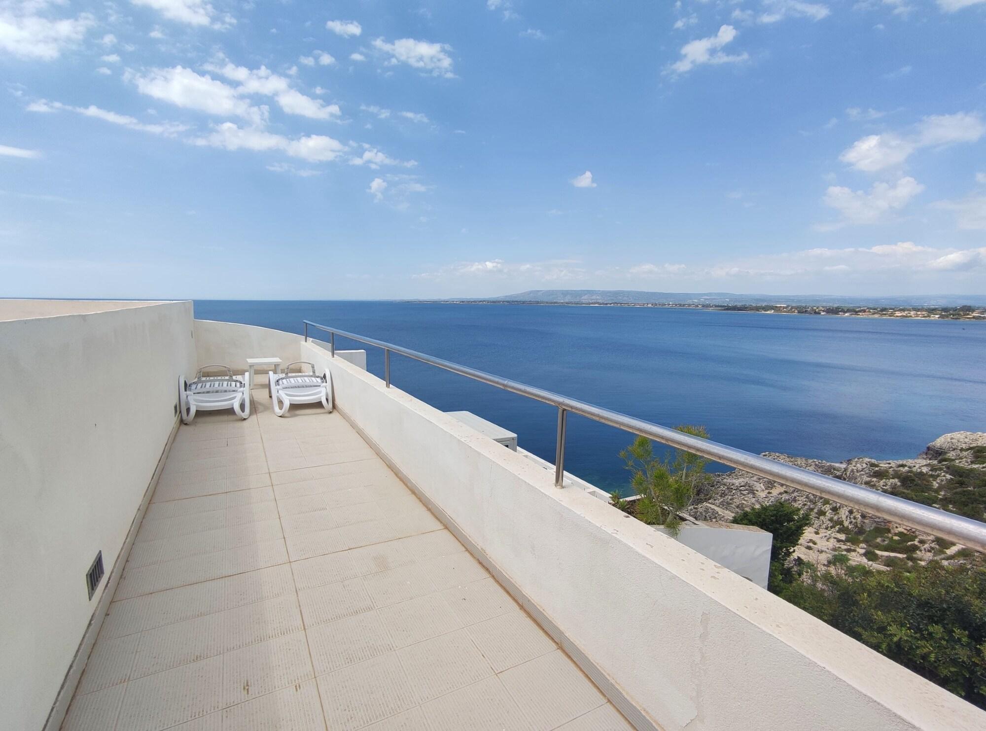 Aparthotel La Rosa Sul Mare Syracuse