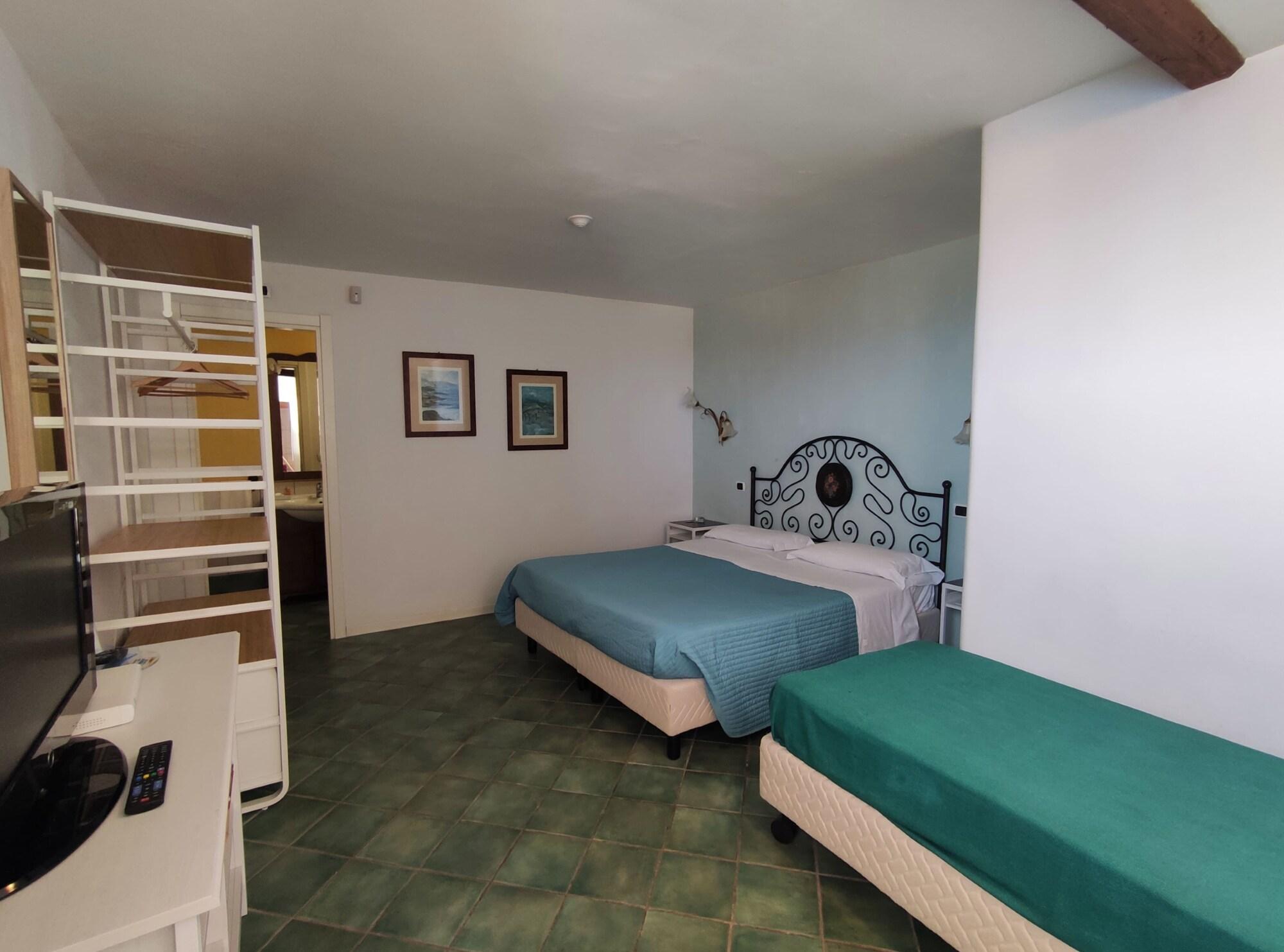 La Rosa Sul Mare 4*