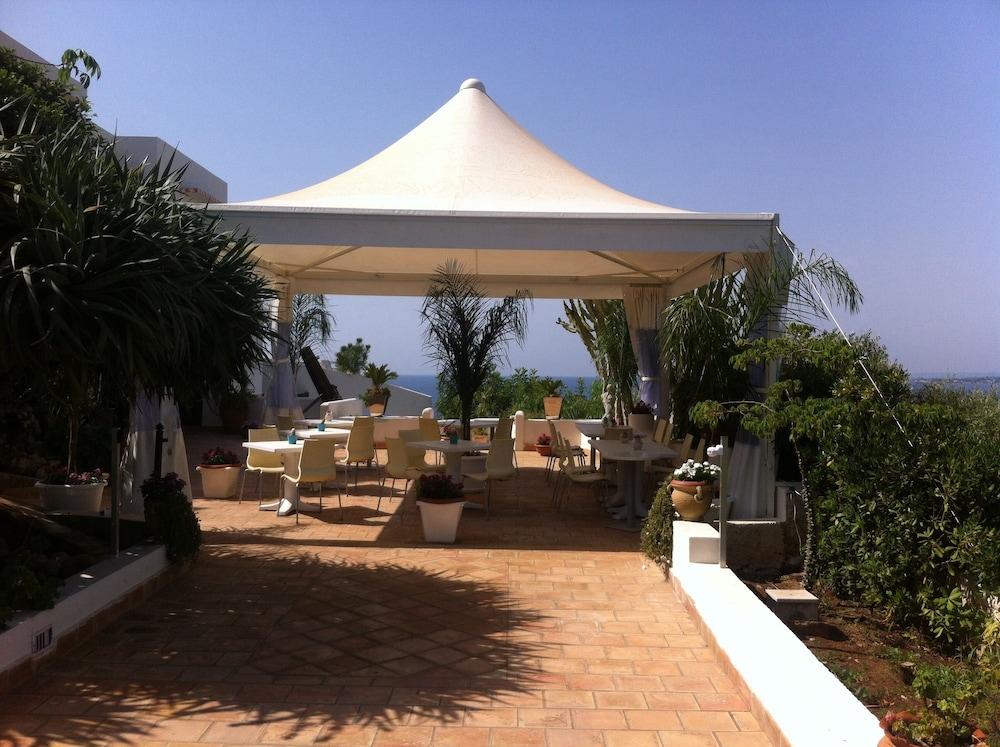 Apartahotel La Rosa Sul Mare