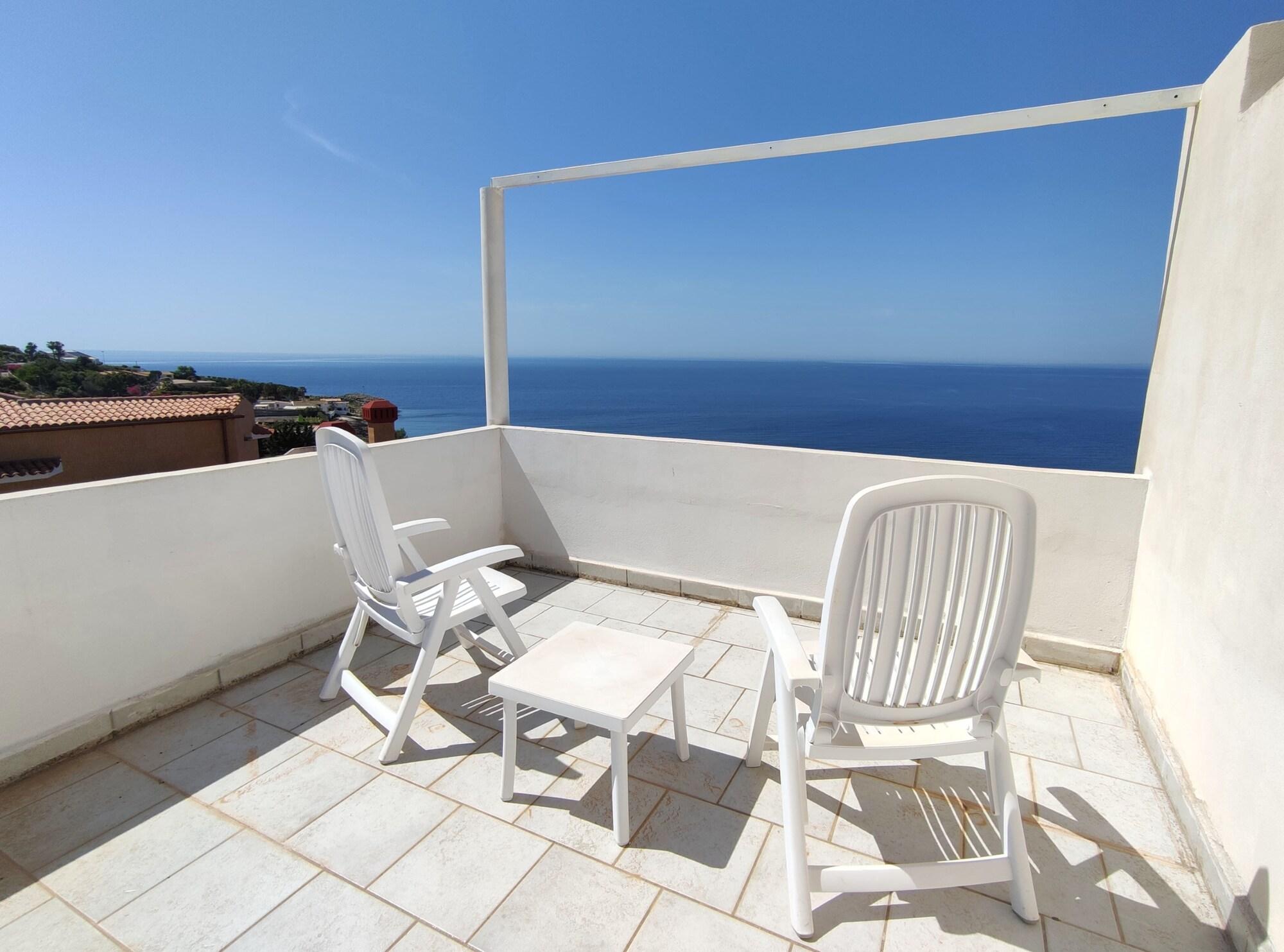 Apartahotel La Rosa Sul Mare 4*